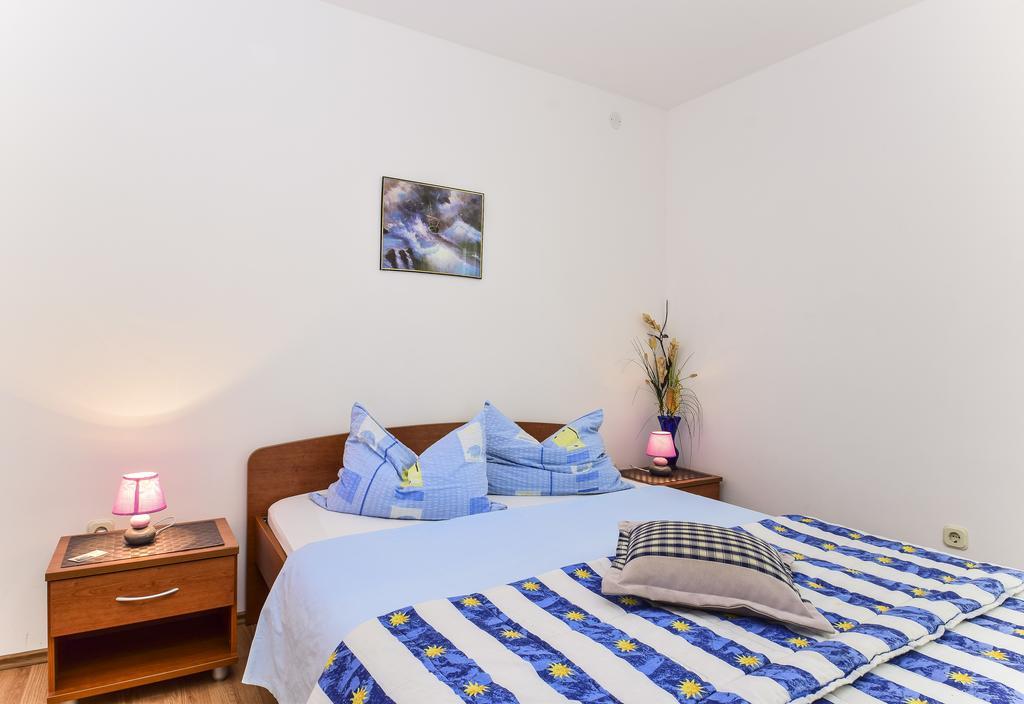 Apartments Jonjic Водице Экстерьер фото